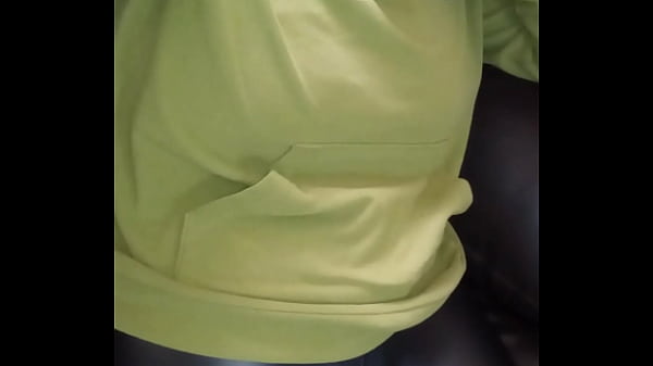 ESTOY MUY CALIENTE Y QUIERO TU VERGA ESTA NOCHE PAPI