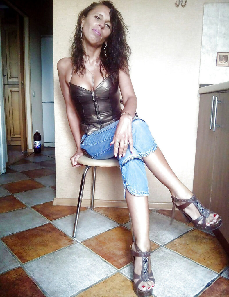 Dangerous Mommies, MILFs, and GILFs