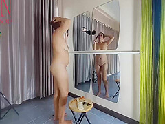 Nudist Hairdresser. She Cuts Her Own Hair Nude Barber Shop. Naked Stylist. Head Shaving. Bald Head – Regina Noir