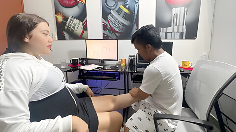 I See My Pregnant Stepsister Stressed About Her Work And I Massage Her Until She Gets Horny, I End Up Putting My Hard Cock In Her