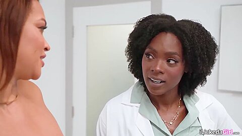 Ana Foxxx – Doctor You Seem To Like What Youre Seeing, Wanna Touch Them