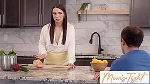 Ivy Ireland – Stepmom Xxx