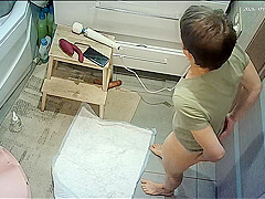 Pleasure in batroom on spy view